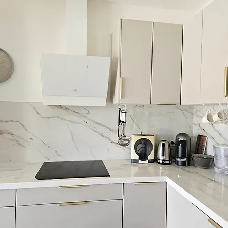 Renove Dernier Etage En Et Au Calme Apartment